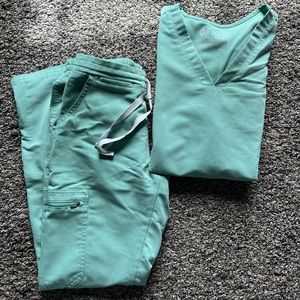 XS/XXSP Jade Figs Scrubs